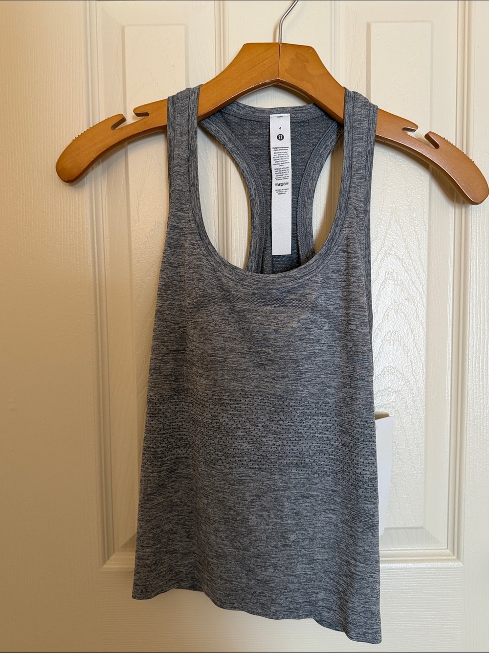NWT Lululemon Swiftly Gray Tank *Race length